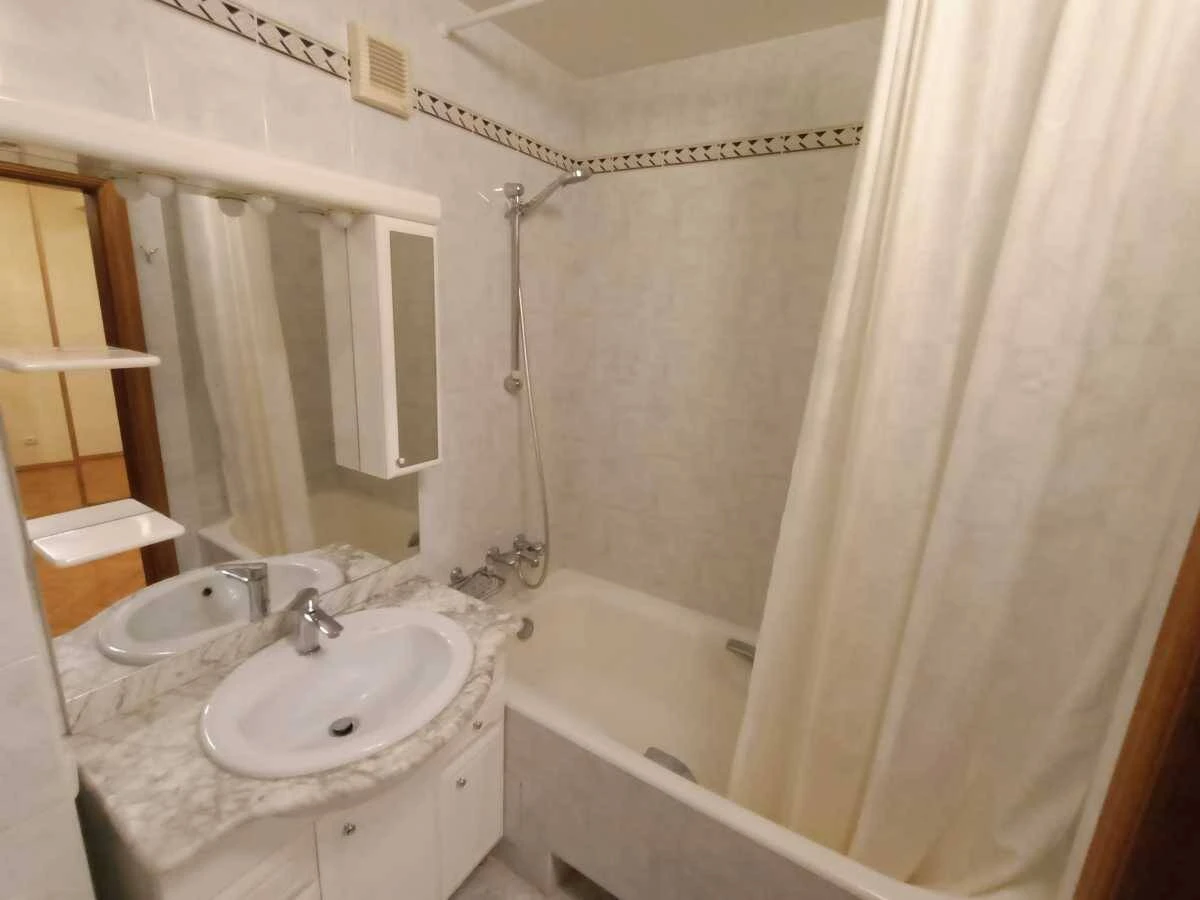 For Rent Long-Term, 4-Bedroom Apartment, Kyiv, Шевchenkovsky, Turgenivs