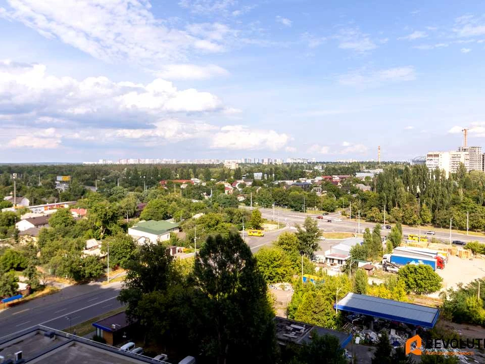 Квартира. Київ, Олега Мудрака вул.