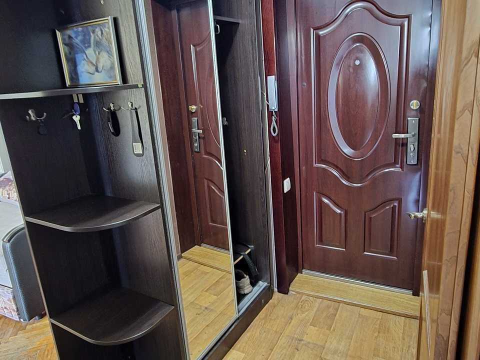 Квартира. Киев, проспект Любомира Гузара