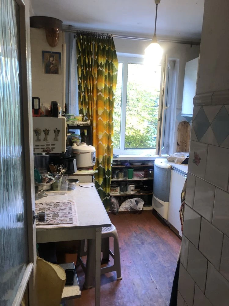 Sale of a 3-room apartment on Kulchitskoi Street!
