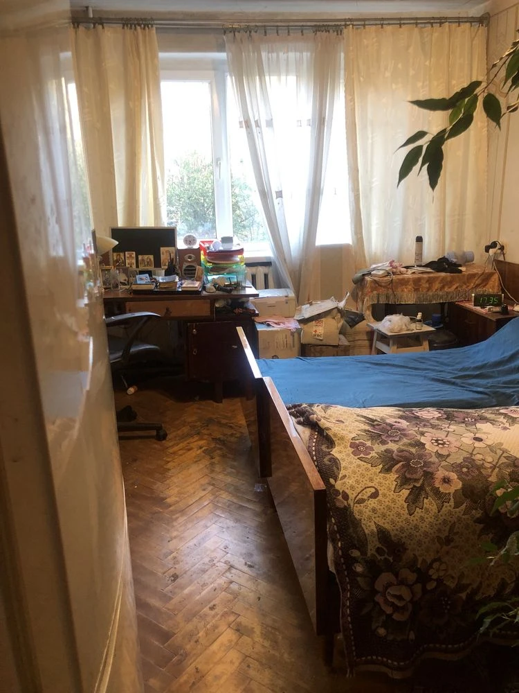 Sale of a 3-room apartment on Kulchitskoi Street!