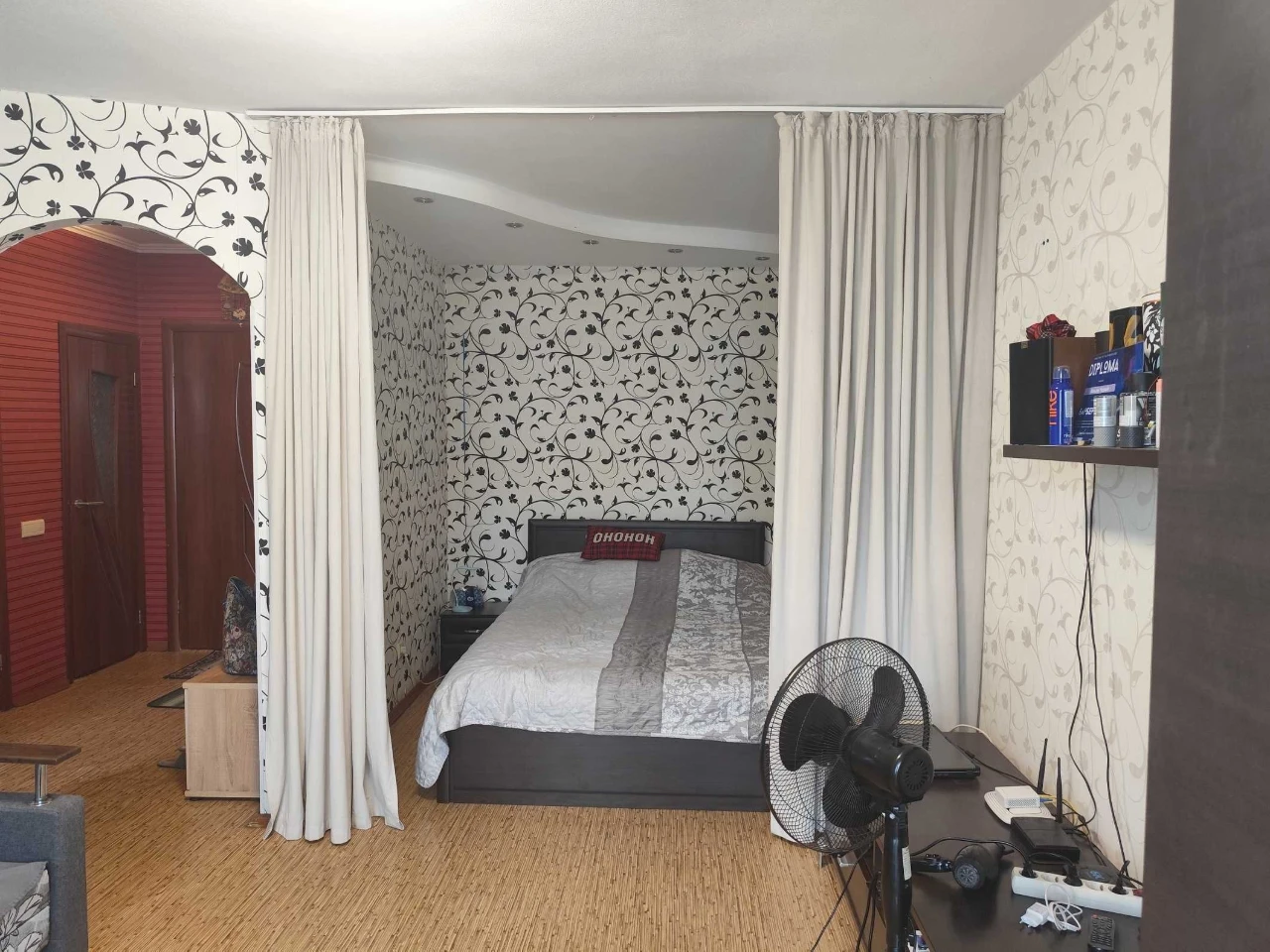 Sale of Apartment on M. Bazhan Street