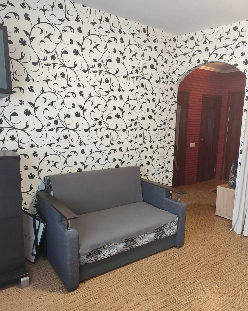 Sale of Apartment on M. Bazhan Street