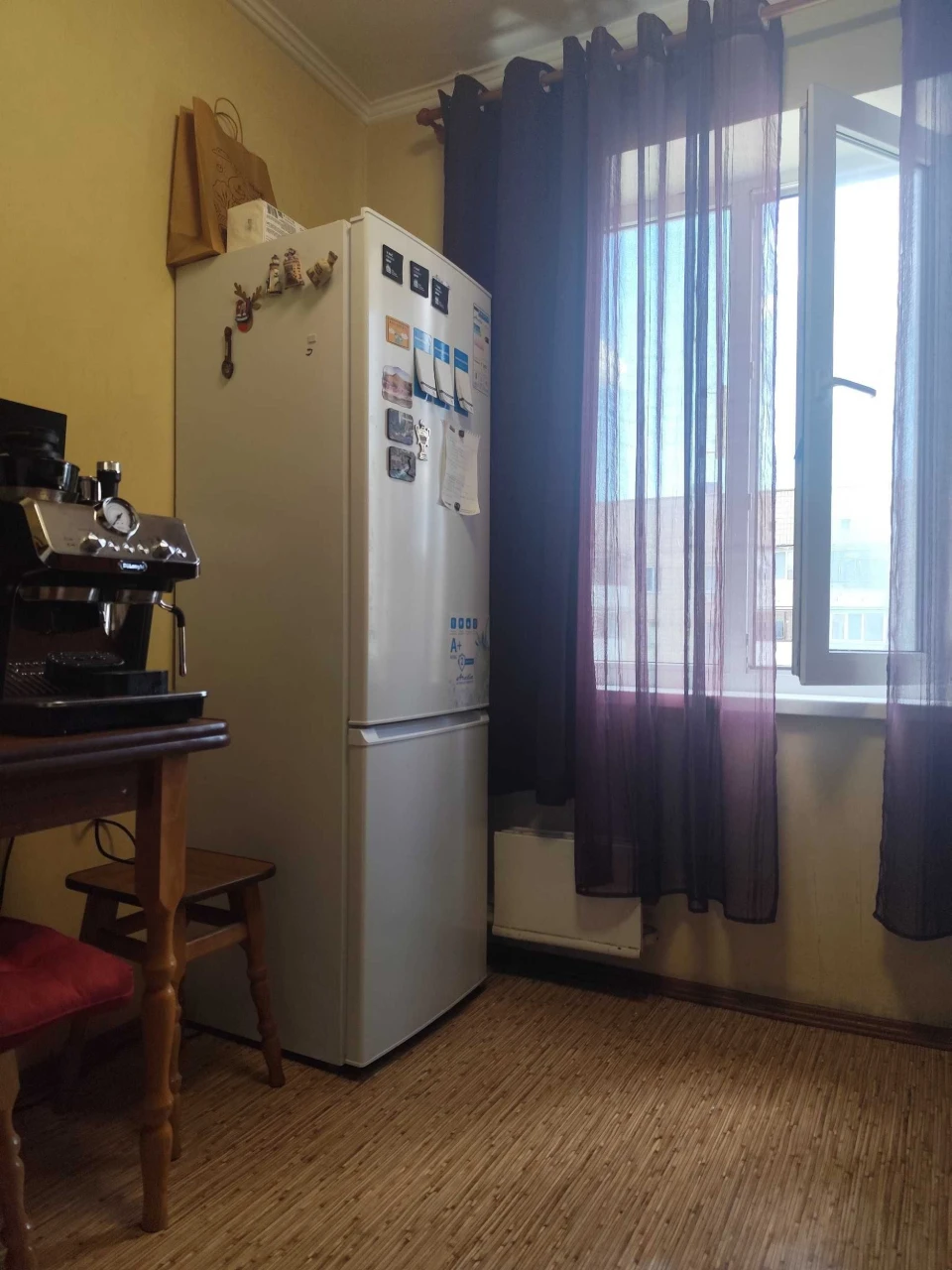 Sale of Apartment on M. Bazhan Street