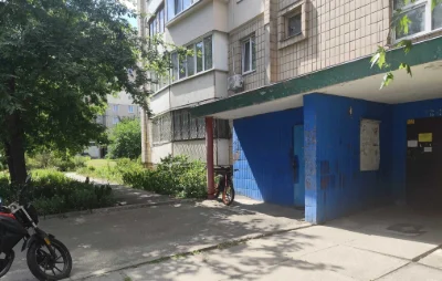 Sale of Apartment on M. Bazhan Street