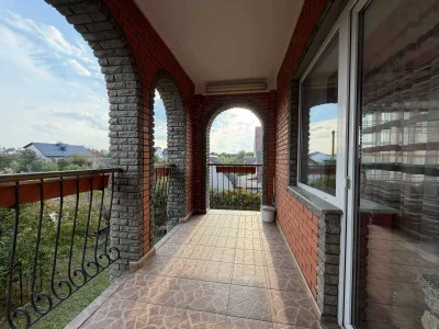 Sale of a spacious house