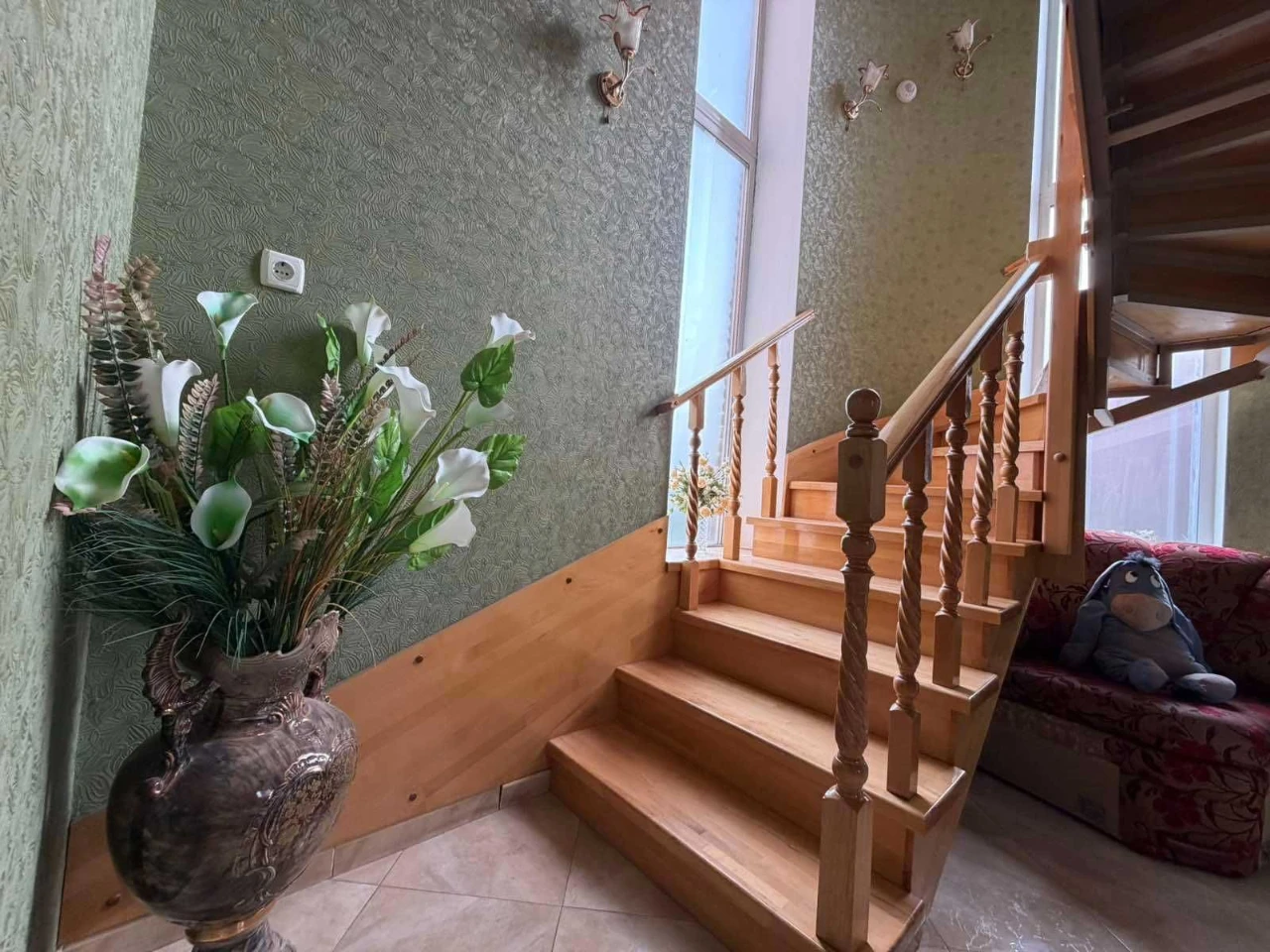 Sale of a spacious house