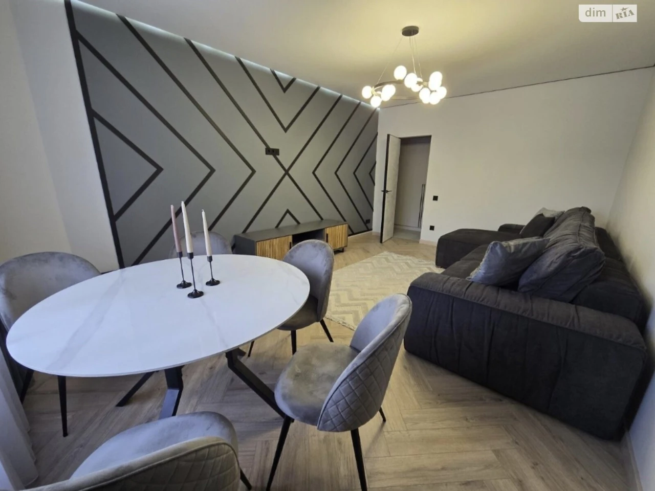 Apartment for Sale: Pasichna