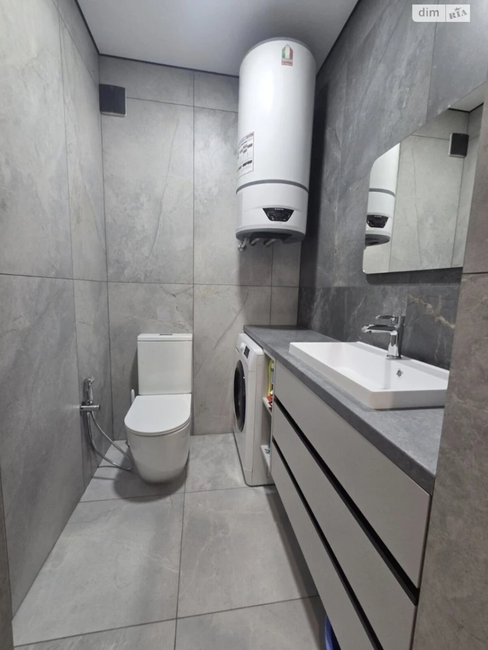 Apartment for Sale: Pasichna