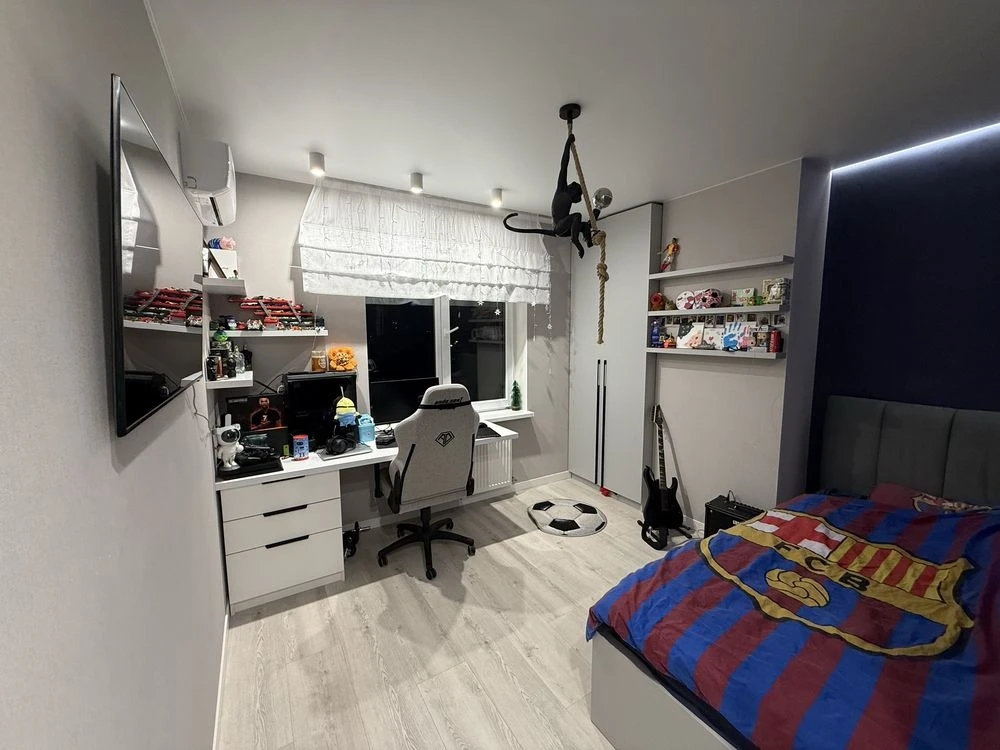 Продам квартиру 115 м2