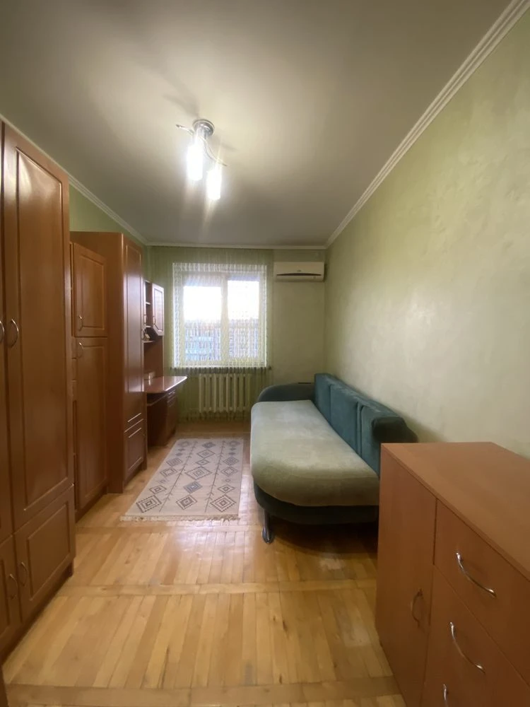 Продам 3х кімнатну квартиру, пр. Відродження