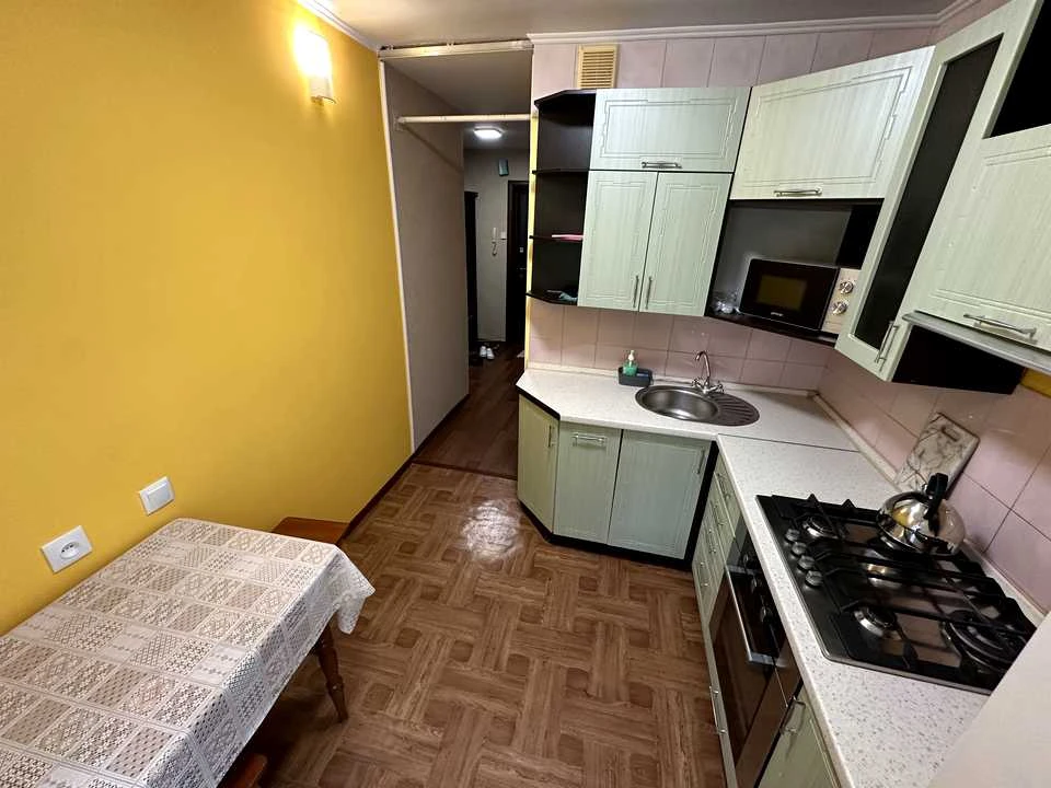 Квартира. Київ, проспект Миколи Бажана