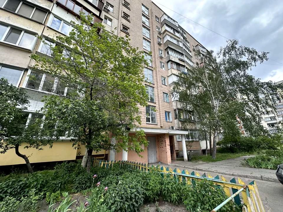 Квартира. Київ, проспект Миколи Бажана