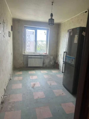 Продаю 2-кімнатну квартиру "Победа-4".