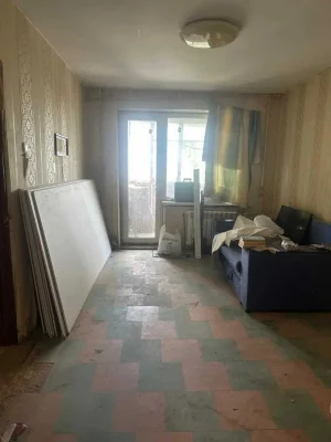 Продаю 2-кімнатну квартиру "Победа-4".