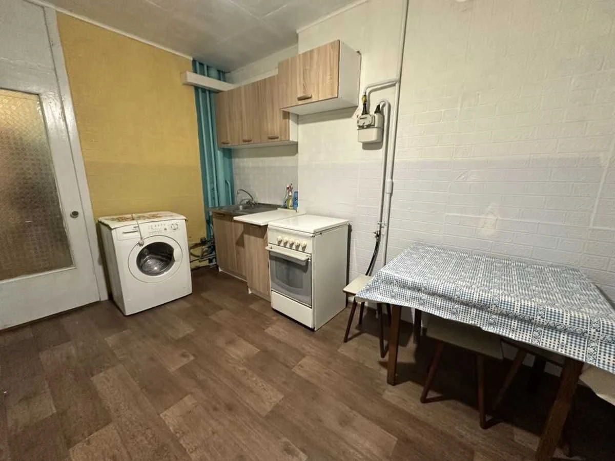 For Sale - Inexpensive 1-room apartment, Victory-1.