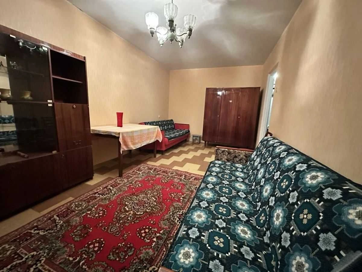 For Sale - Inexpensive 1-room apartment, Victory-1.