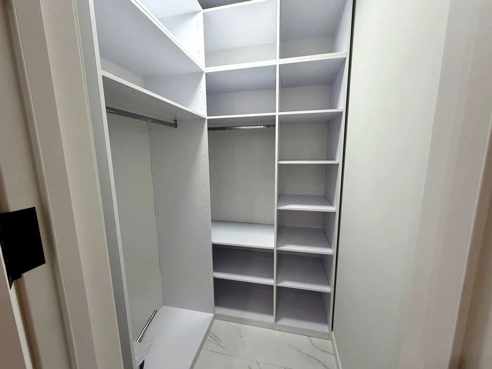 Apartment. Alexander Dovzhenko Street, Ivano-Frankivsk