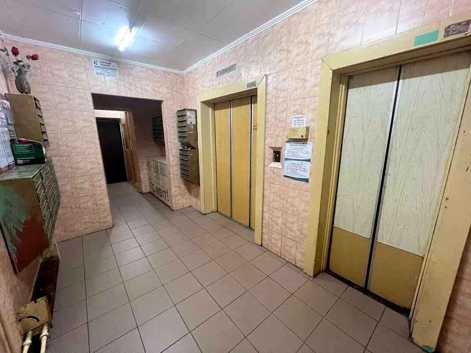 Квартира. Київ, вулиця Анни Ахматової