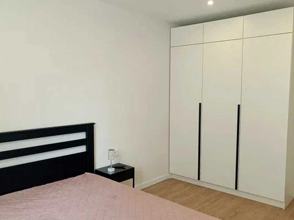 Apartment. Vsevoloda Zmiienka st.