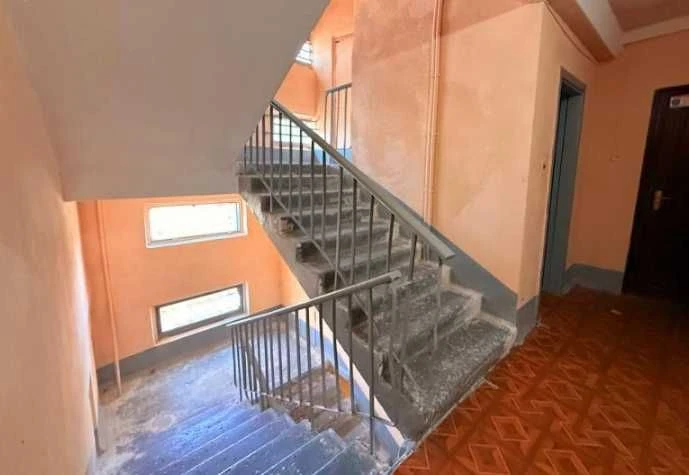 Apartment for sale in Odessa in a quiet residential area