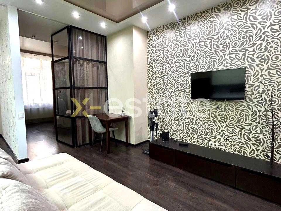 Apartment. Odesa, Arkadiyske Plato, Street