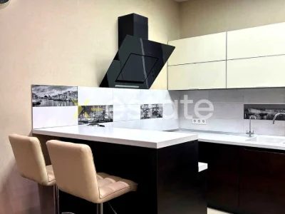 Apartment. Odesa, Arkadiyske Plato, Street