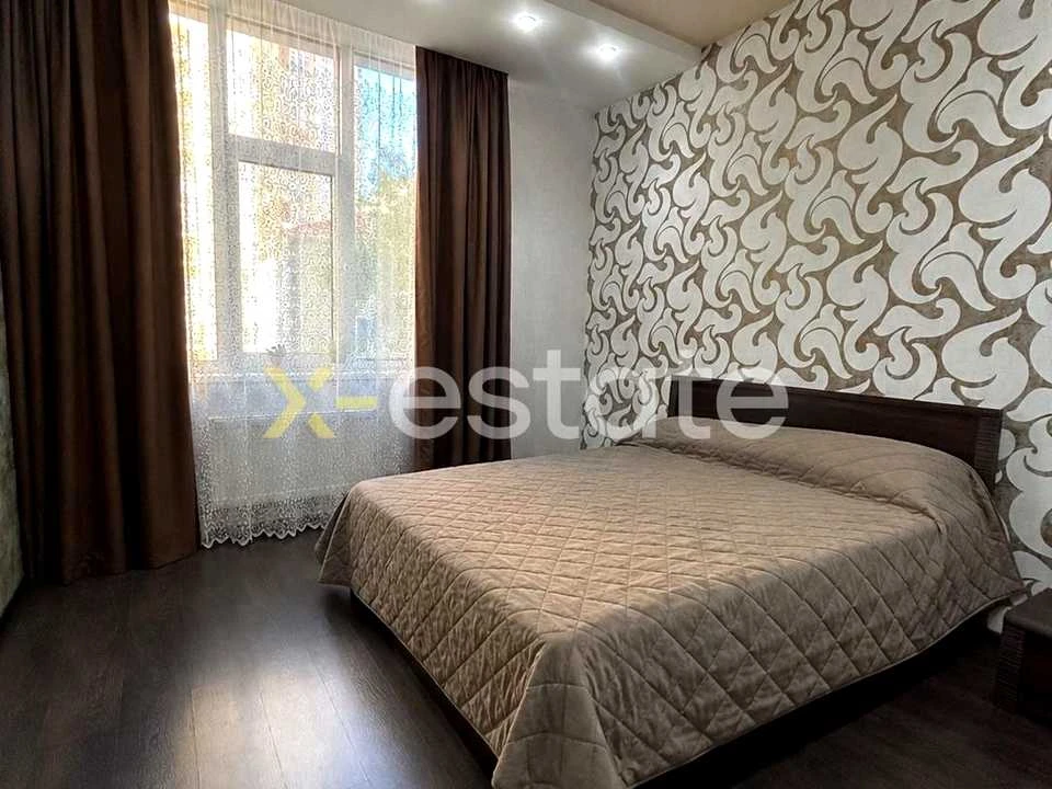 Apartment. Odesa, Arkadiyske Plato, Street