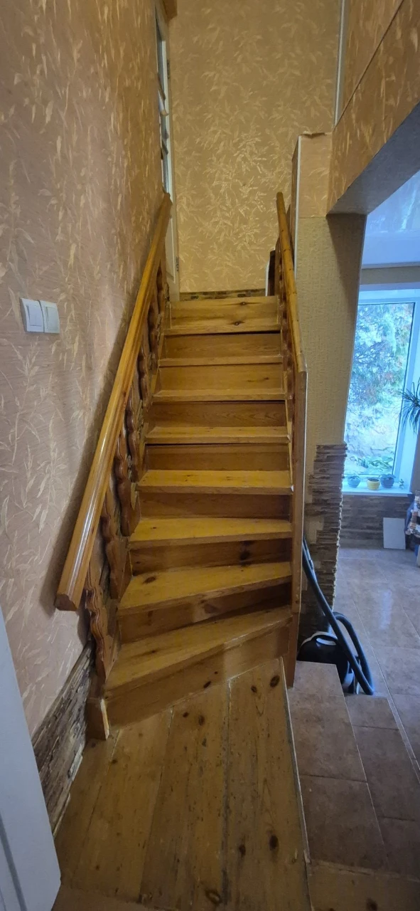 For Sale: House in Kommunarov District