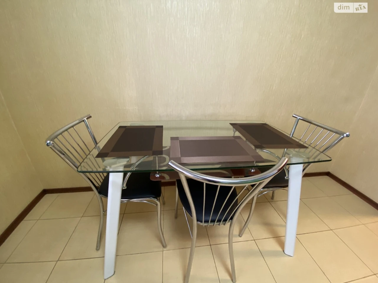 Довгострокова Оренда Квартири в Поділлі