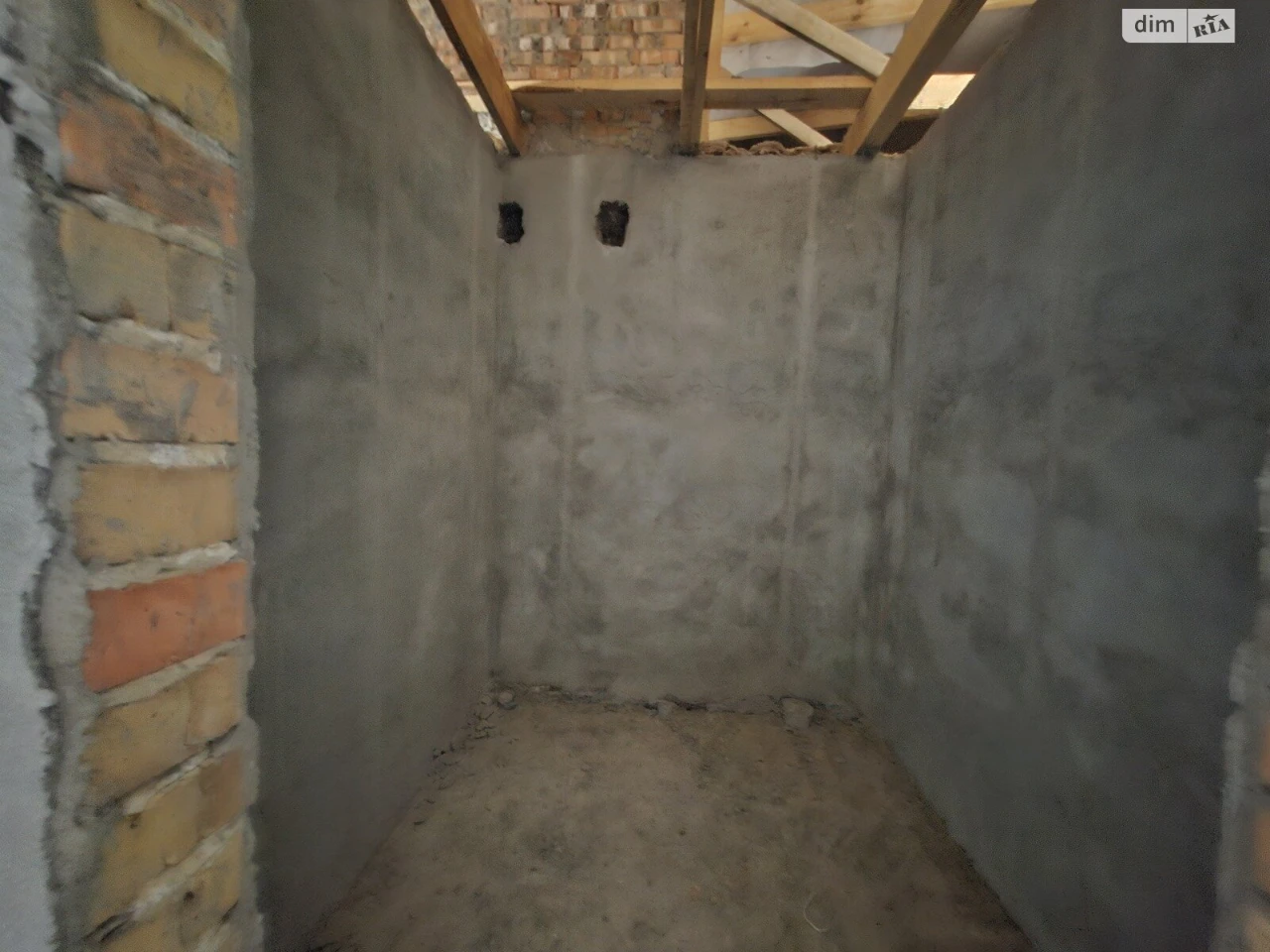 For Sale: Townhouse in Zamostyan