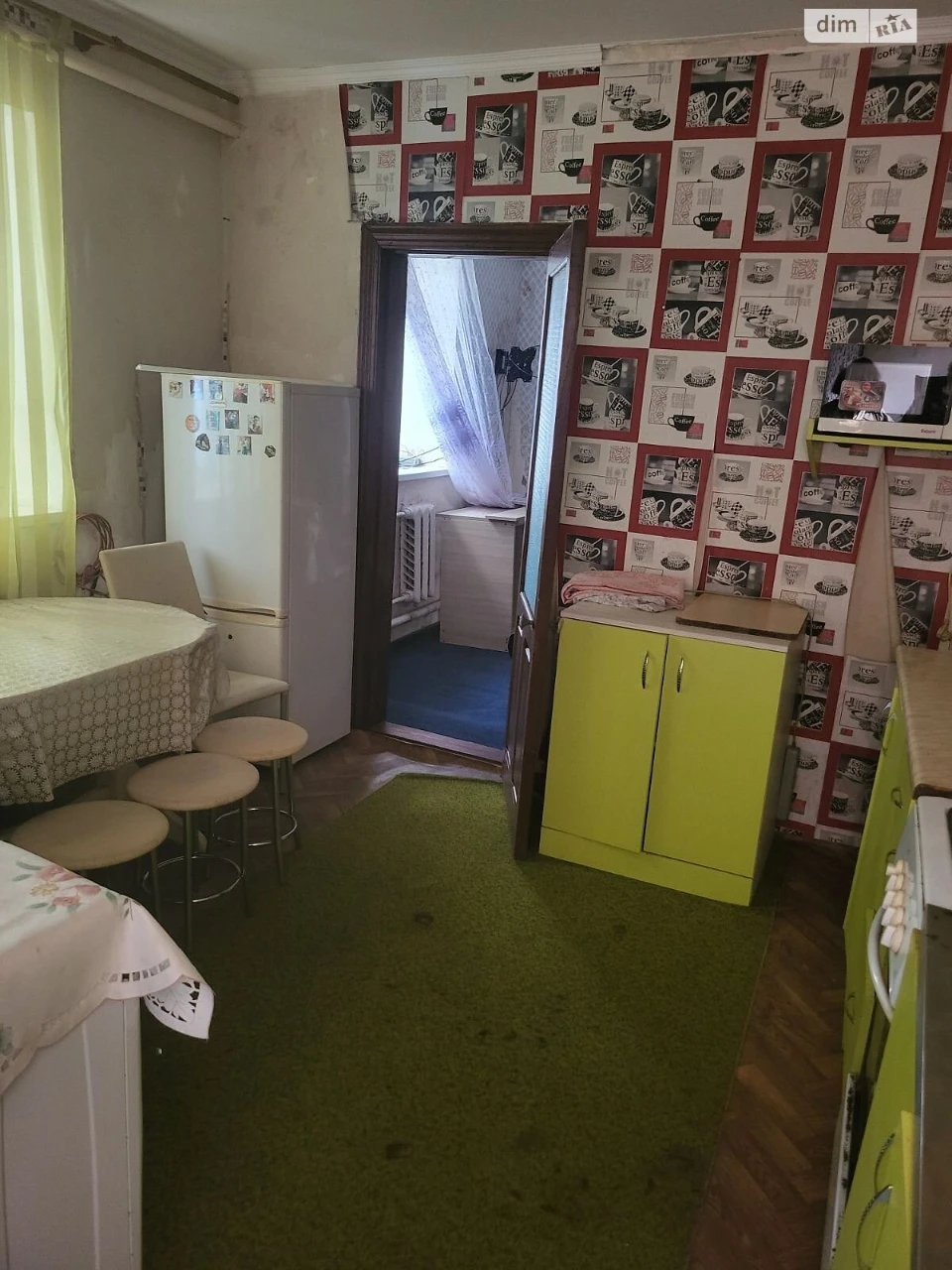 For Sale: Apartment in the Center