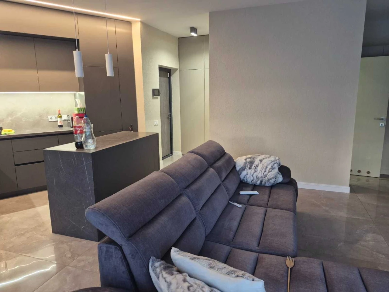 Sale of a new building with perfect renovation Pasichna 3 rooms. Residential complex "Pasichny"