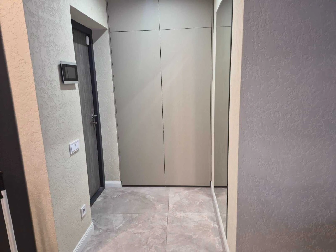 Sale of a new building with perfect renovation Pasichna 3 rooms. Residential complex "Pasichny"