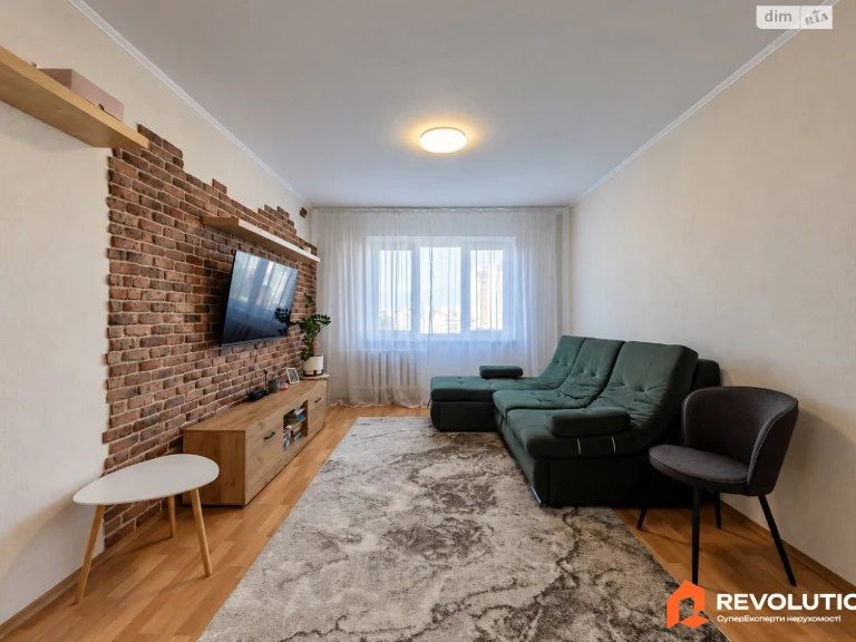 Apartment for Sale - Vyshorodsky Massiv
