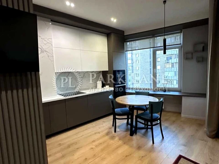 Apartment. Sichove Sitch Street, Kyiv