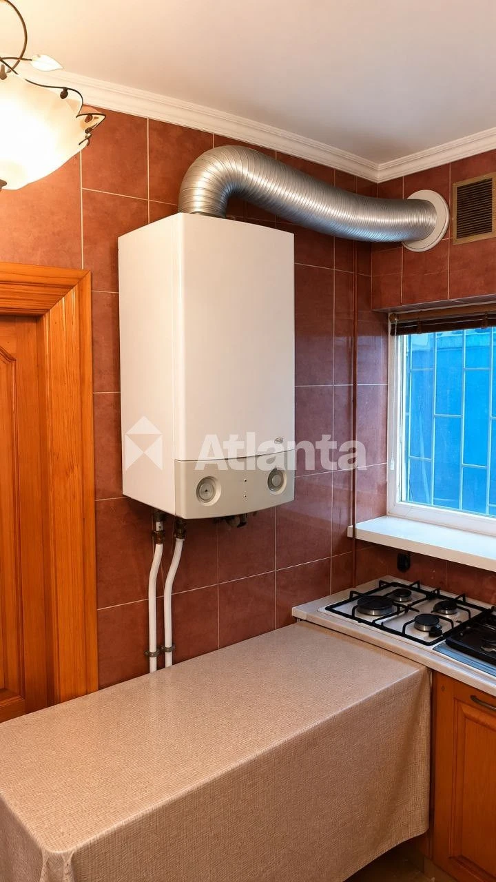 2-bedroom apartment on the ground. Renovation. Slobodka.
