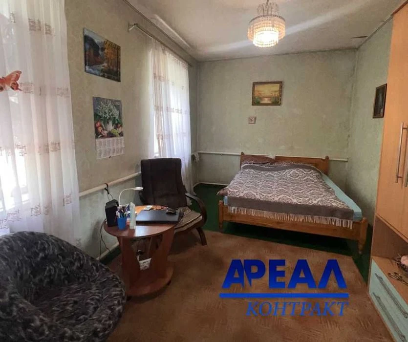 Продам будинок у центрі міста