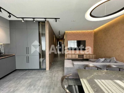 Трёхкомнатная квартира 108 м² в Аркадии, дизайнерский ремонт