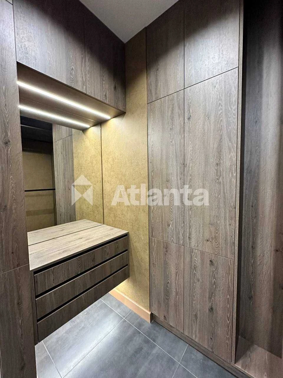 Трёхкомнатная квартира 108 м² в Аркадии, дизайнерский ремонт