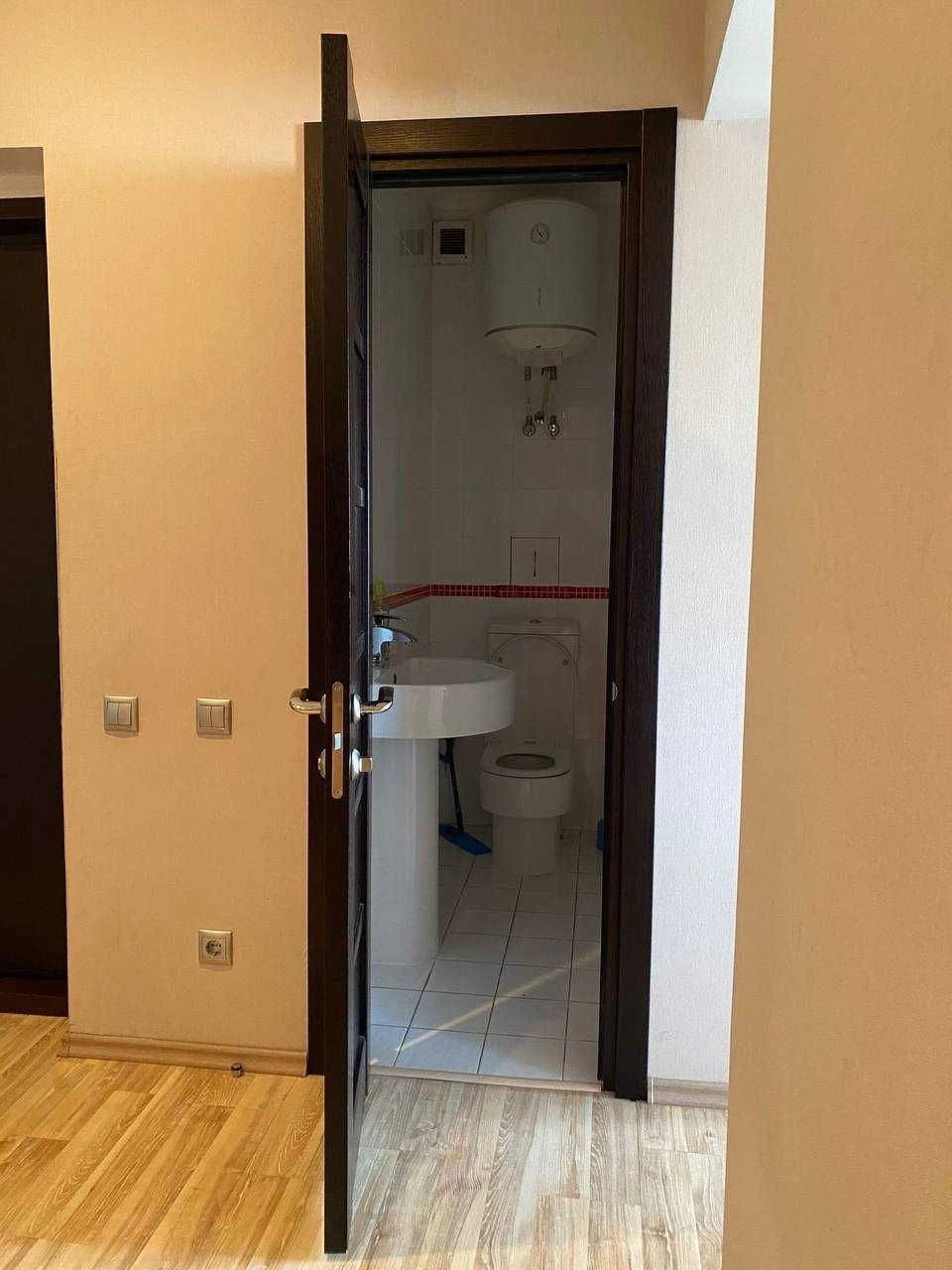 2-room apartment 116 sq.m, Stikon residential complex, Шевchenko Avenue, brick building