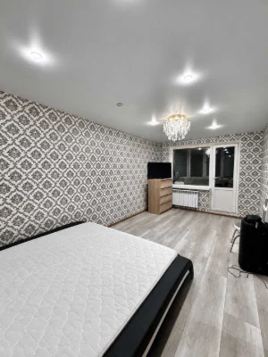 2-room apartment on вул. Semyna Paliya (Paustovsky)