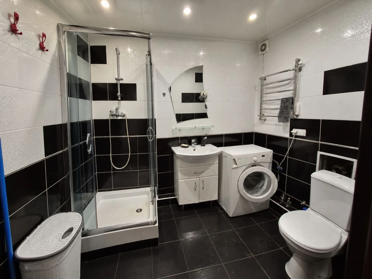 3-bedroom apartment, Poltava Center, Pushkina 43
