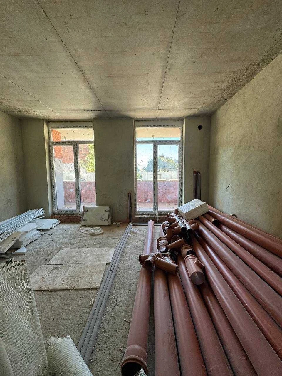 Sale of a spacious one-and-a-half-room apartment