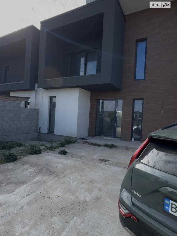 For Sale Duplex, Gazovik