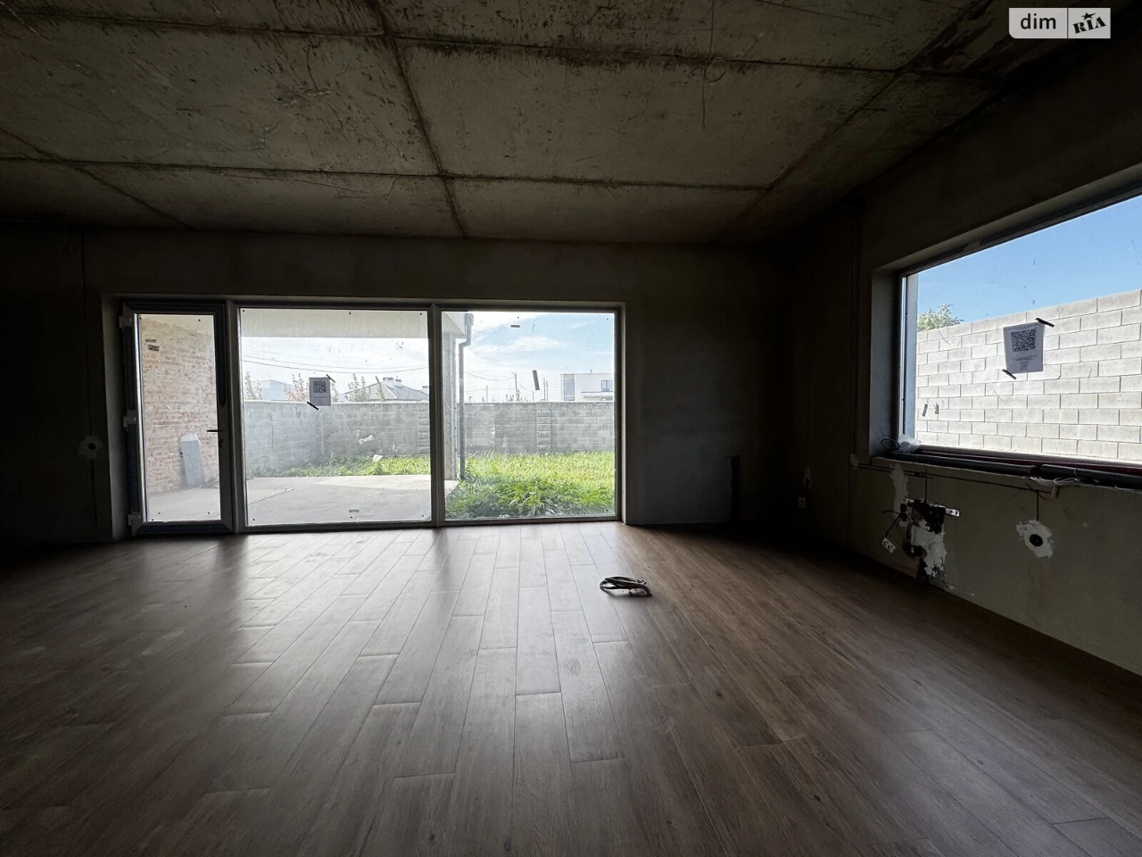 For Sale Duplex, Gazovik