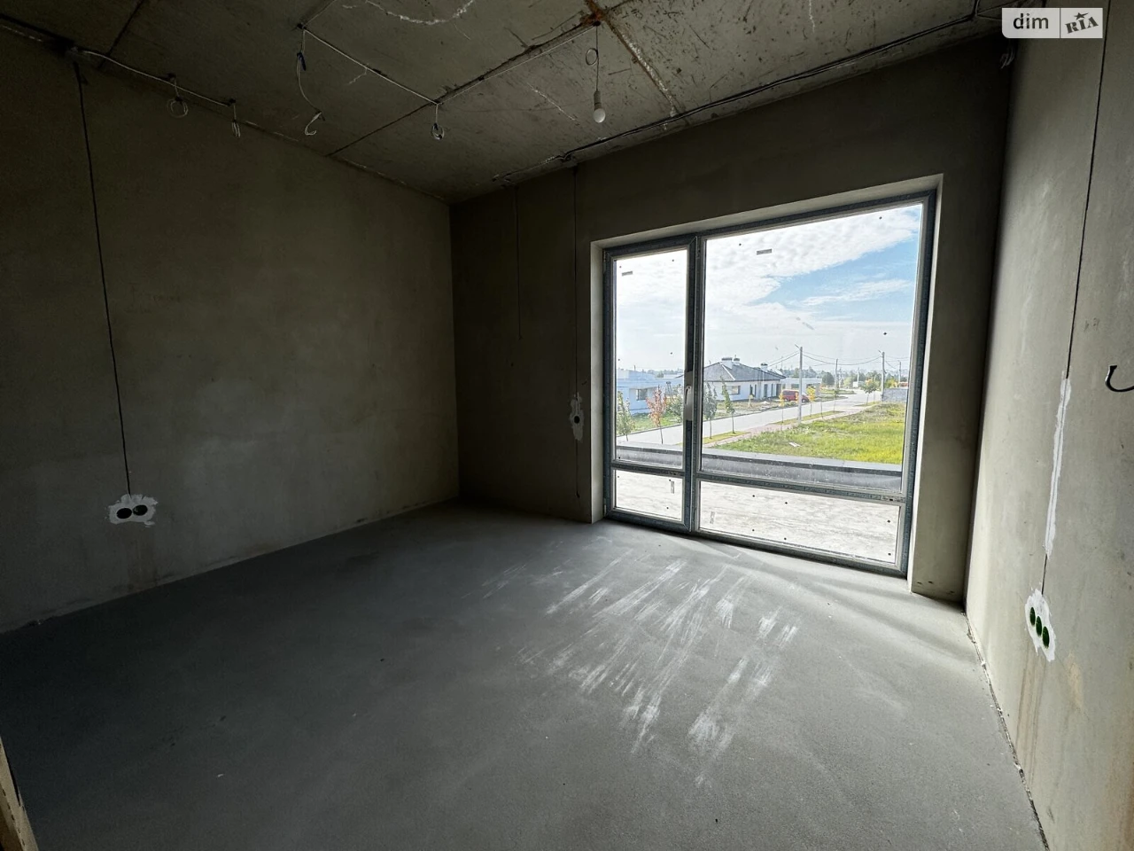 For Sale Duplex, Gazovik