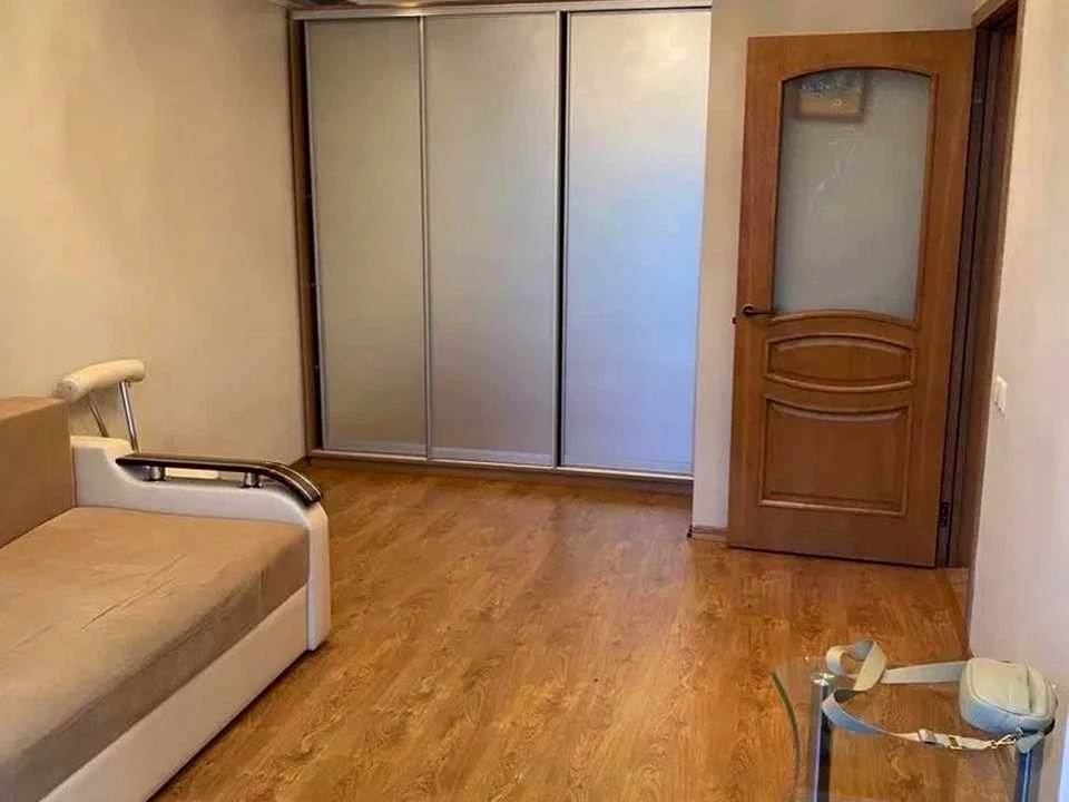 Apartment. Obolon Street, Kyiv
