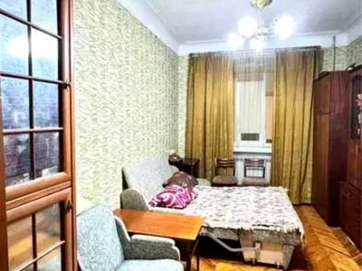 Квартира. Киев, Копиловская ул.