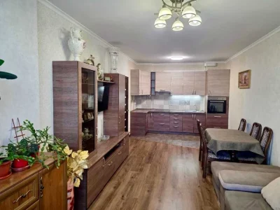 Квартира. Киев, Вишгородская улица